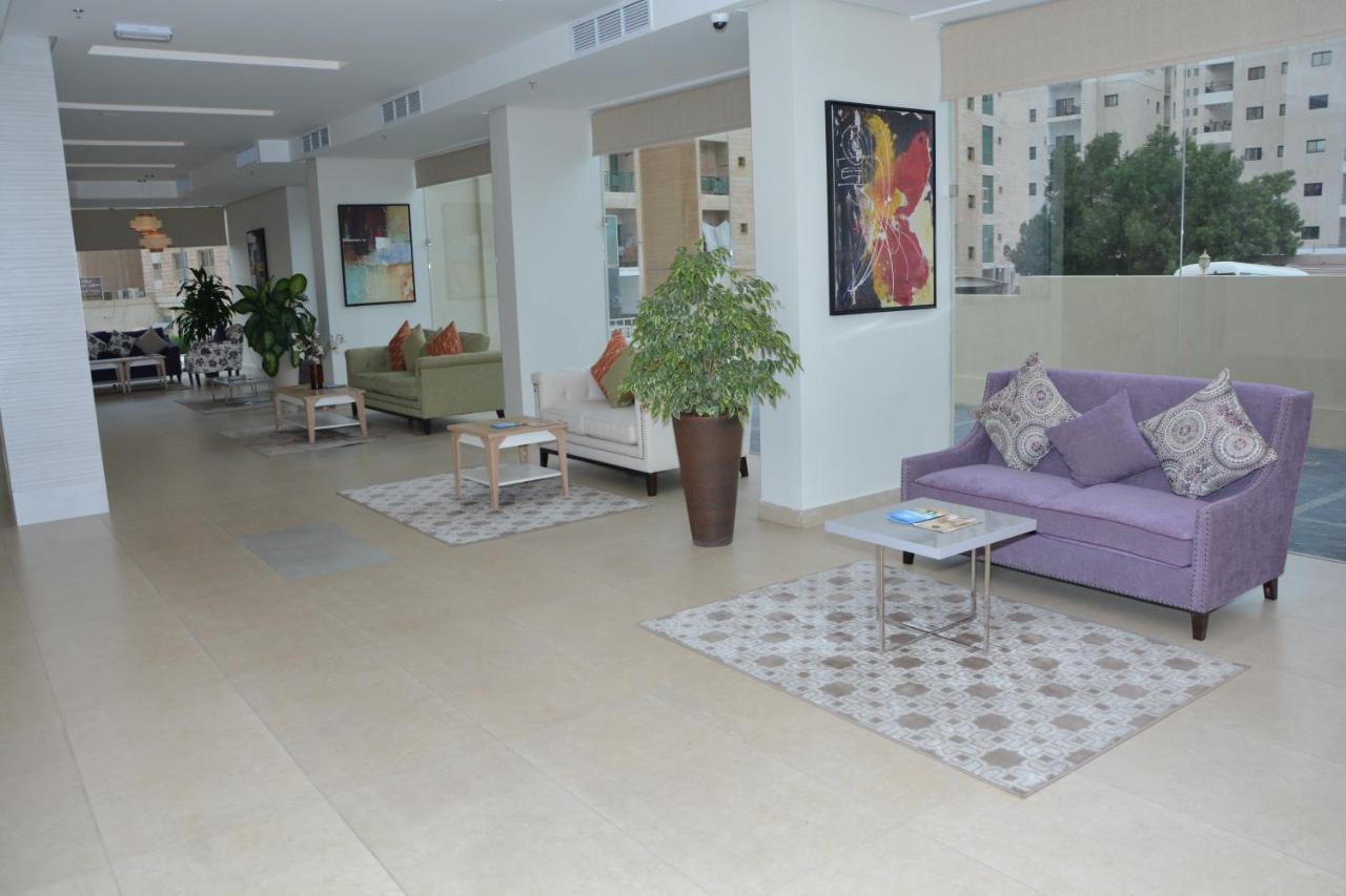 Hostel The Lofts Kuwait Fintas Kuwait City Exteriér fotografie
